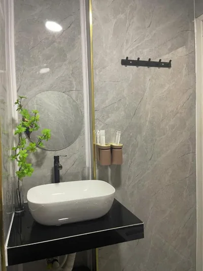 Ann Home – Photos 15